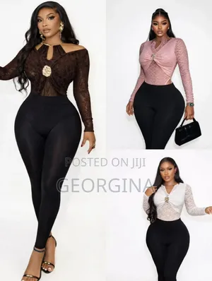 2 IN 1 Lace Bodysuit Top & Leggings Set With Gold Brooch -