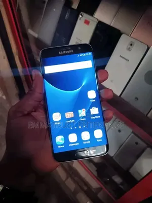 New Samsung Galaxy S7 32 GB Silver