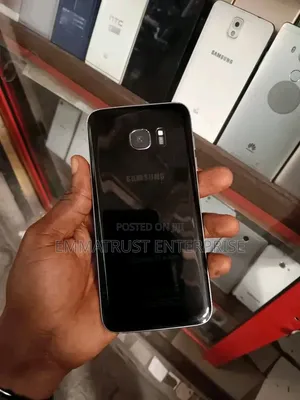 New Samsung Galaxy S7 32 GB Silver