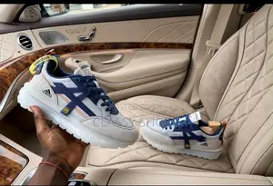 Adidas R55