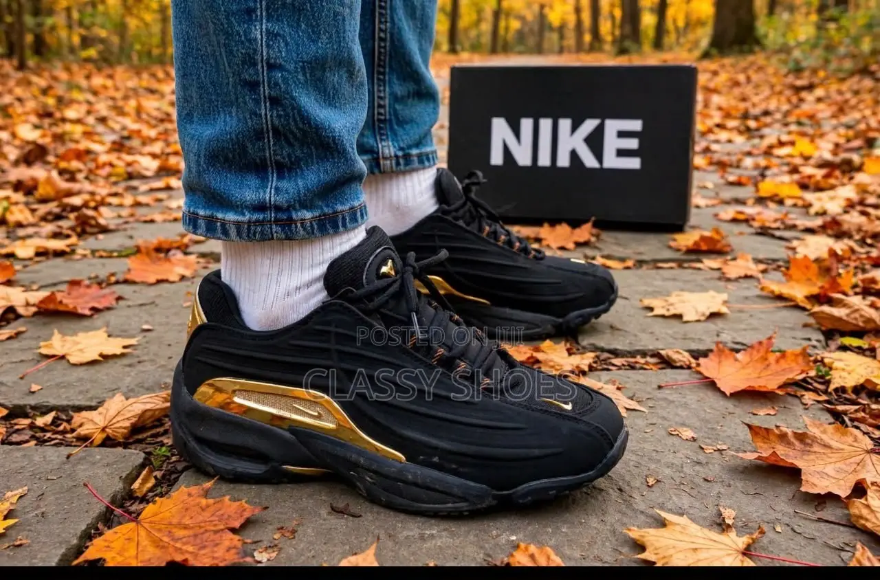 Nike Noctor Black and Gold Edition