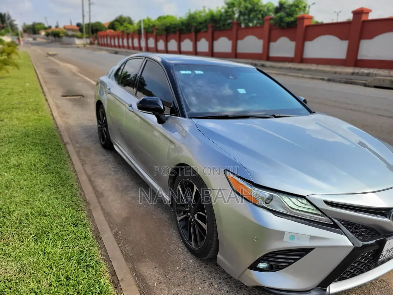Toyota Camry XSE FWD (2.5L 4cyl 8AM) 2018 Silver