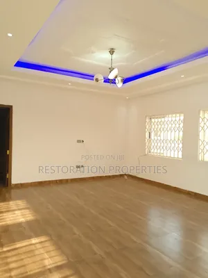 4bdrm House in Lake Side Estate Com for rent