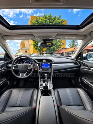 Honda Civic Touring 4dr Sedan (1.5L 4cyl) 2016 Gray