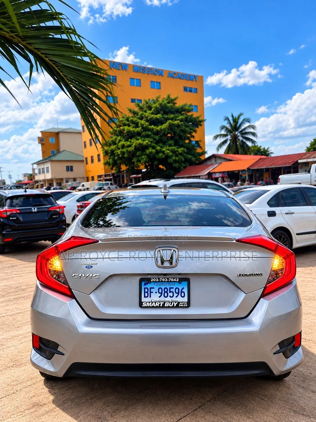 Honda Civic Touring 4dr Sedan (1.5L 4cyl) 2016 Gray