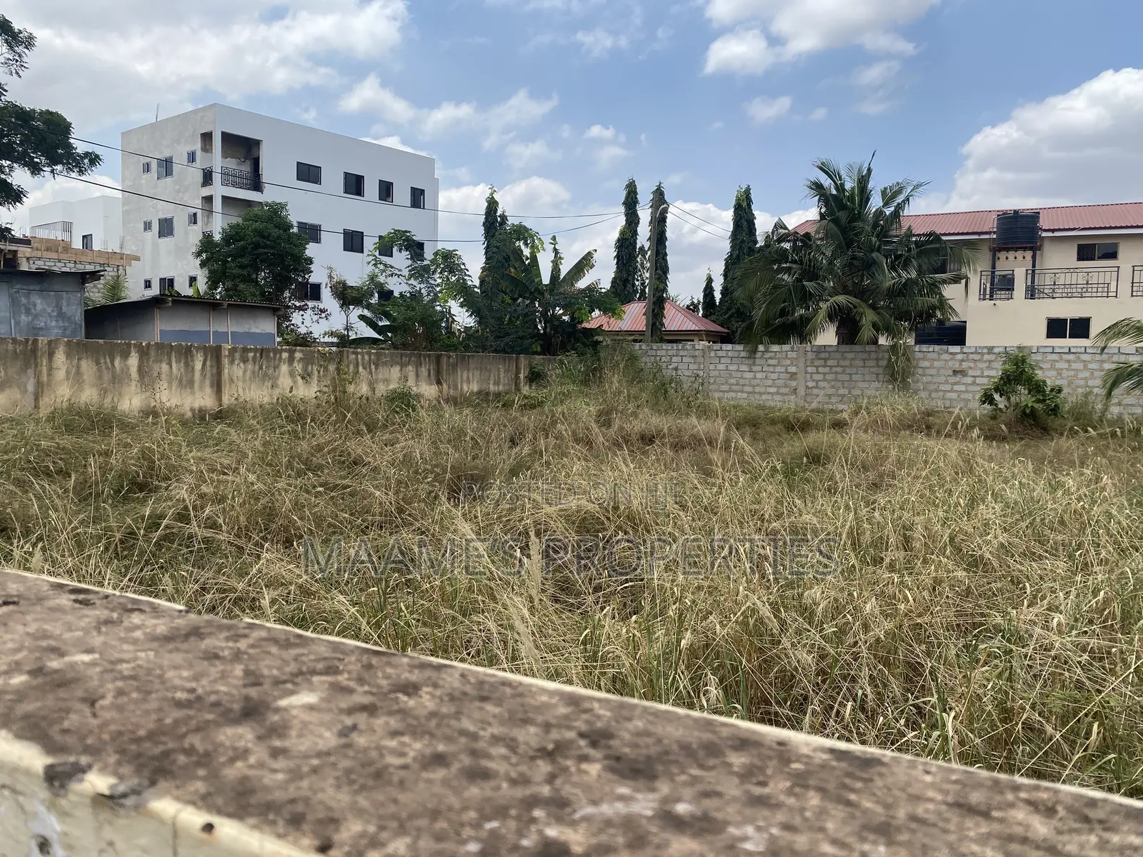 Titled 90x100 Lamd at Oyarifa Ankonam