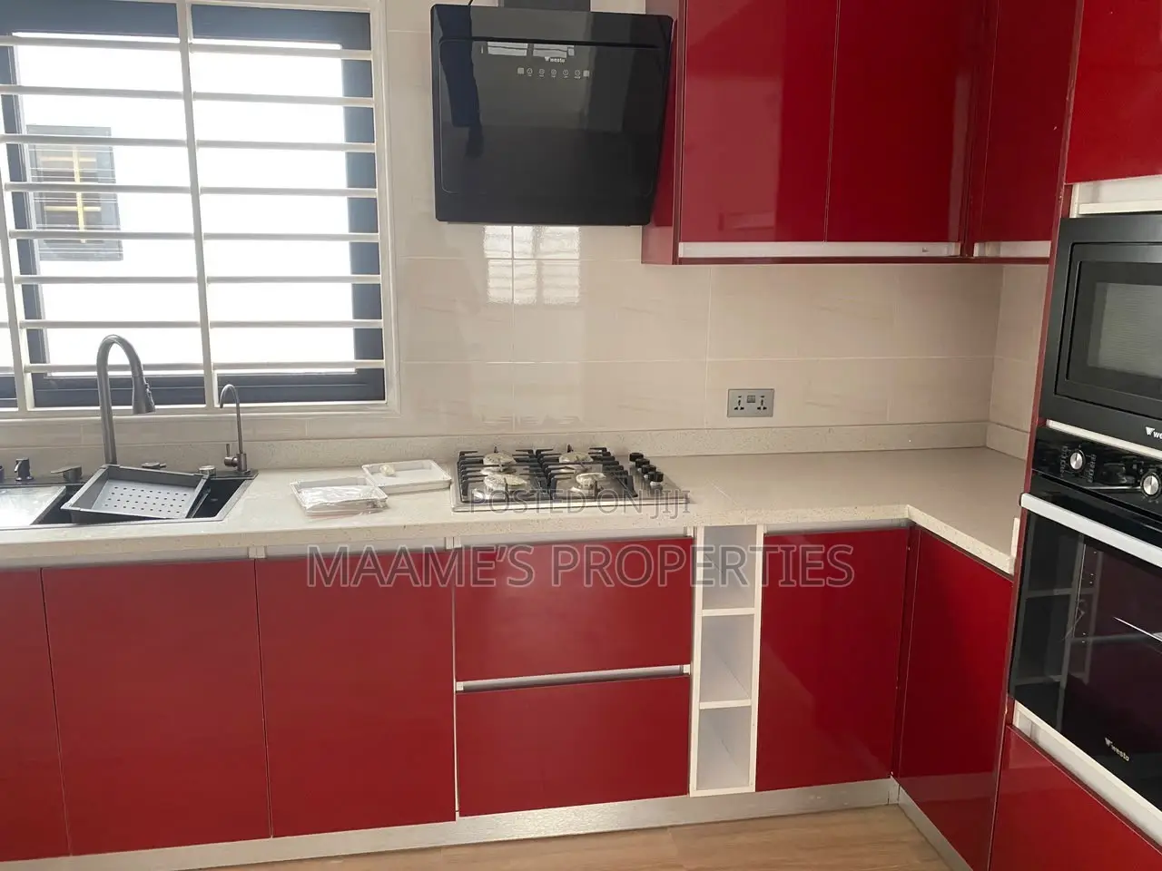 3bdrm House in Oyarifa for sale