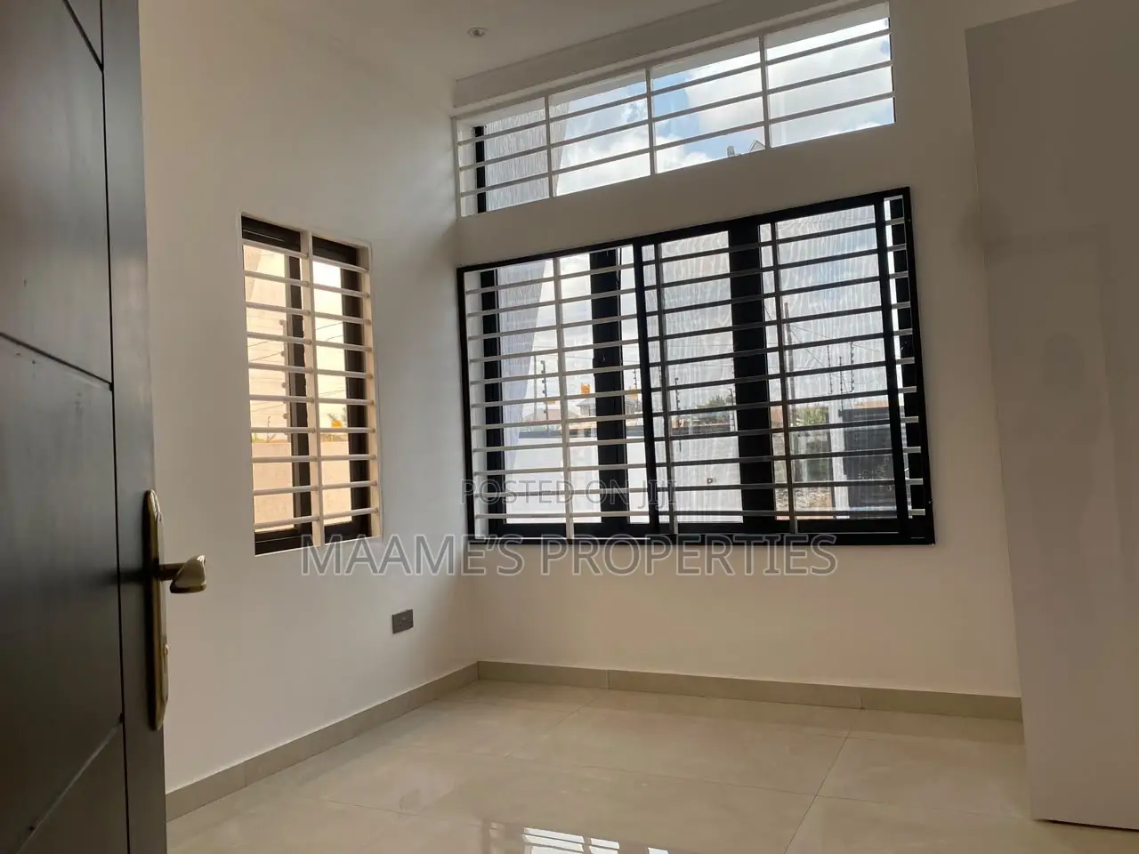 3bdrm House in Oyarifa for sale