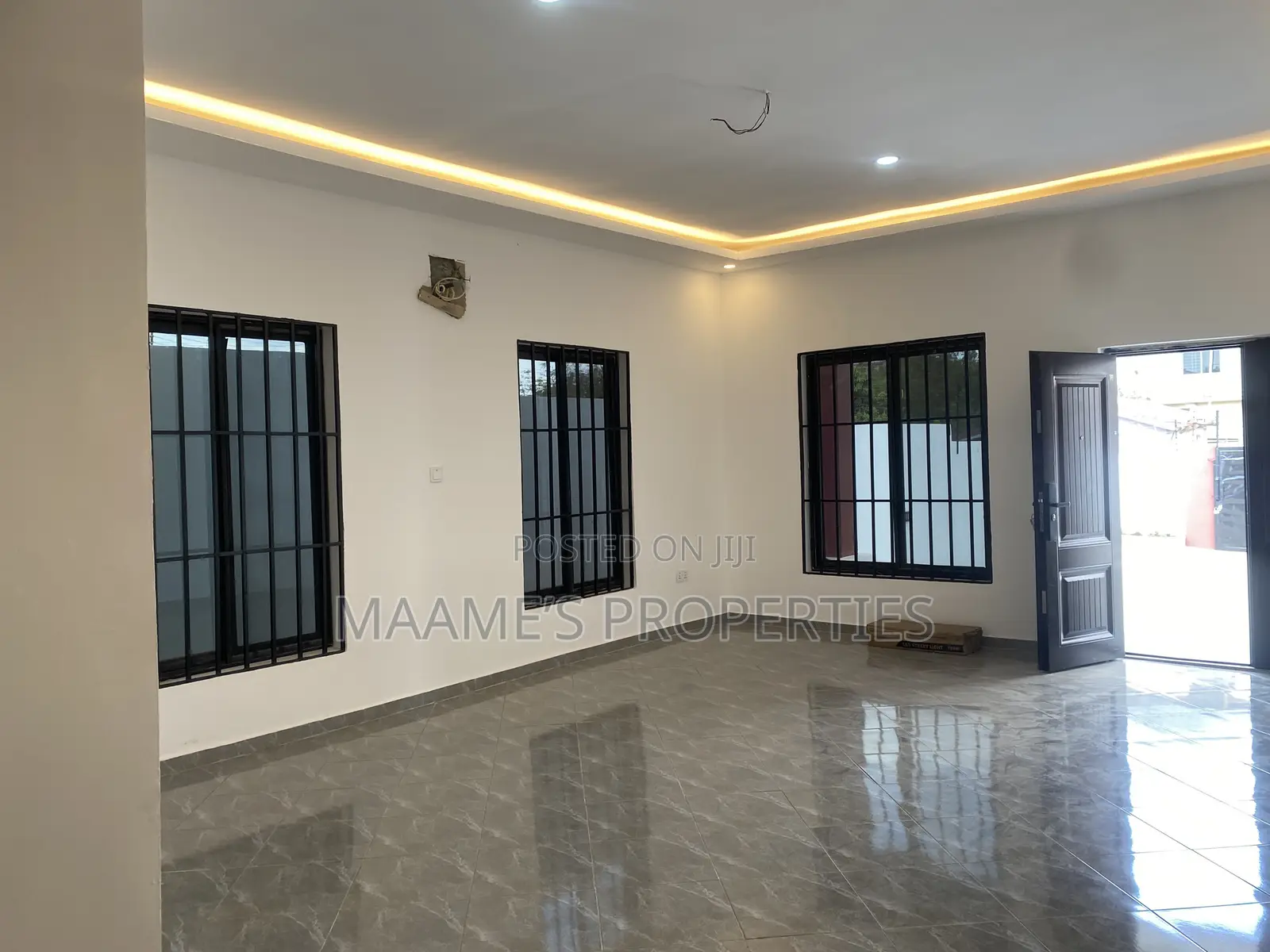 3bdrm House in Oyarifa for sale