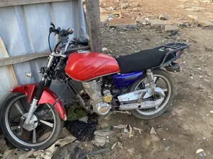 Royal RY125 2025 Red