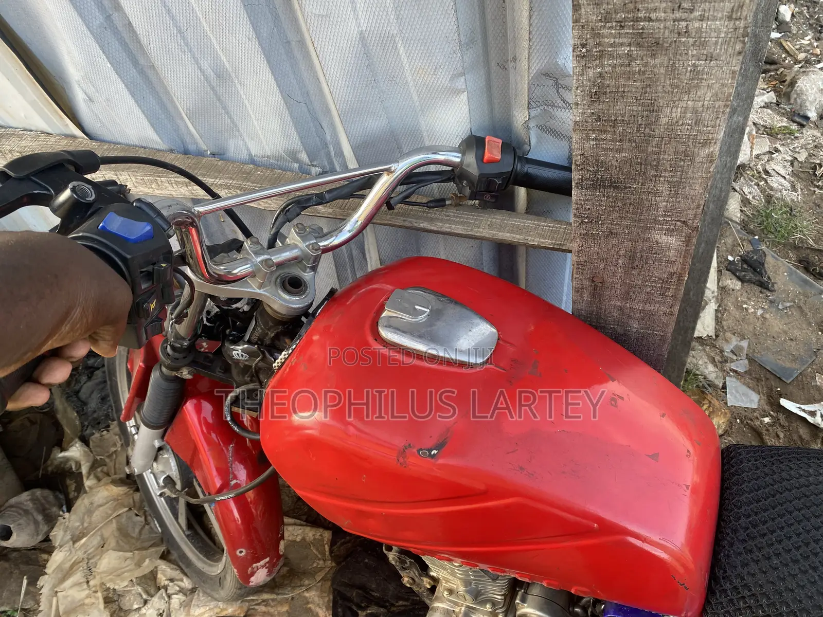 Royal RY125 2025 Red
