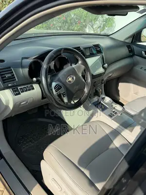 Toyota Highlander Limited 2012 Black