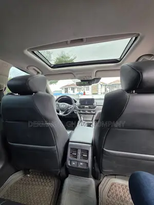 2019 Honda Accord Touring 2.0t - Full Option