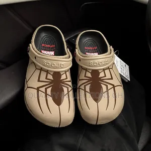 Marvel Crocs Spider