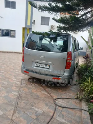 Hyundai Starex 2011 Grey