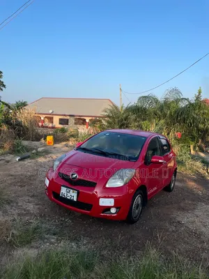 Toyota Vitz 2010