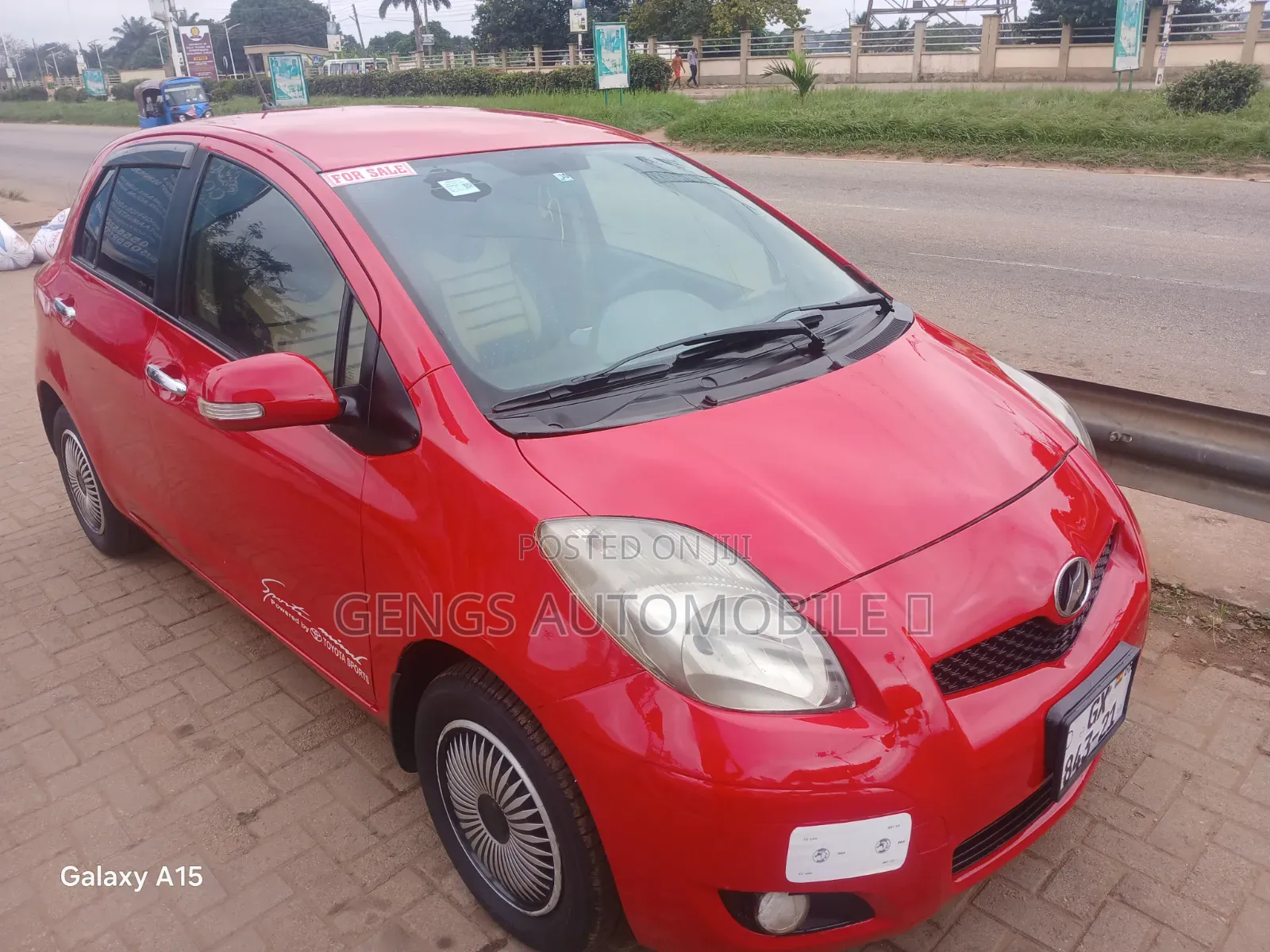 Toyota Vitz 2010