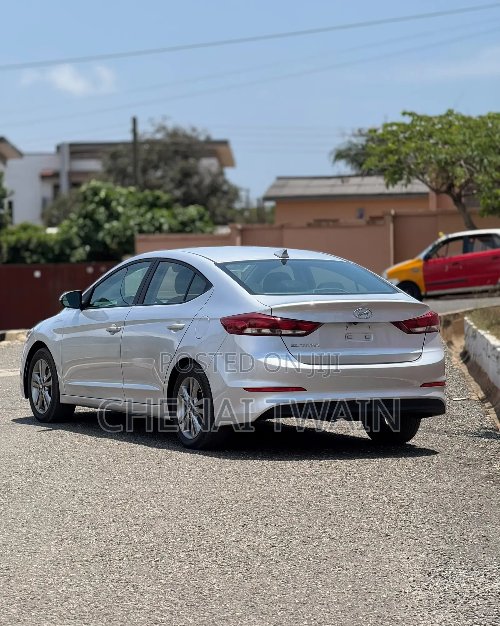 Hyundai Elantra 2018 Silver