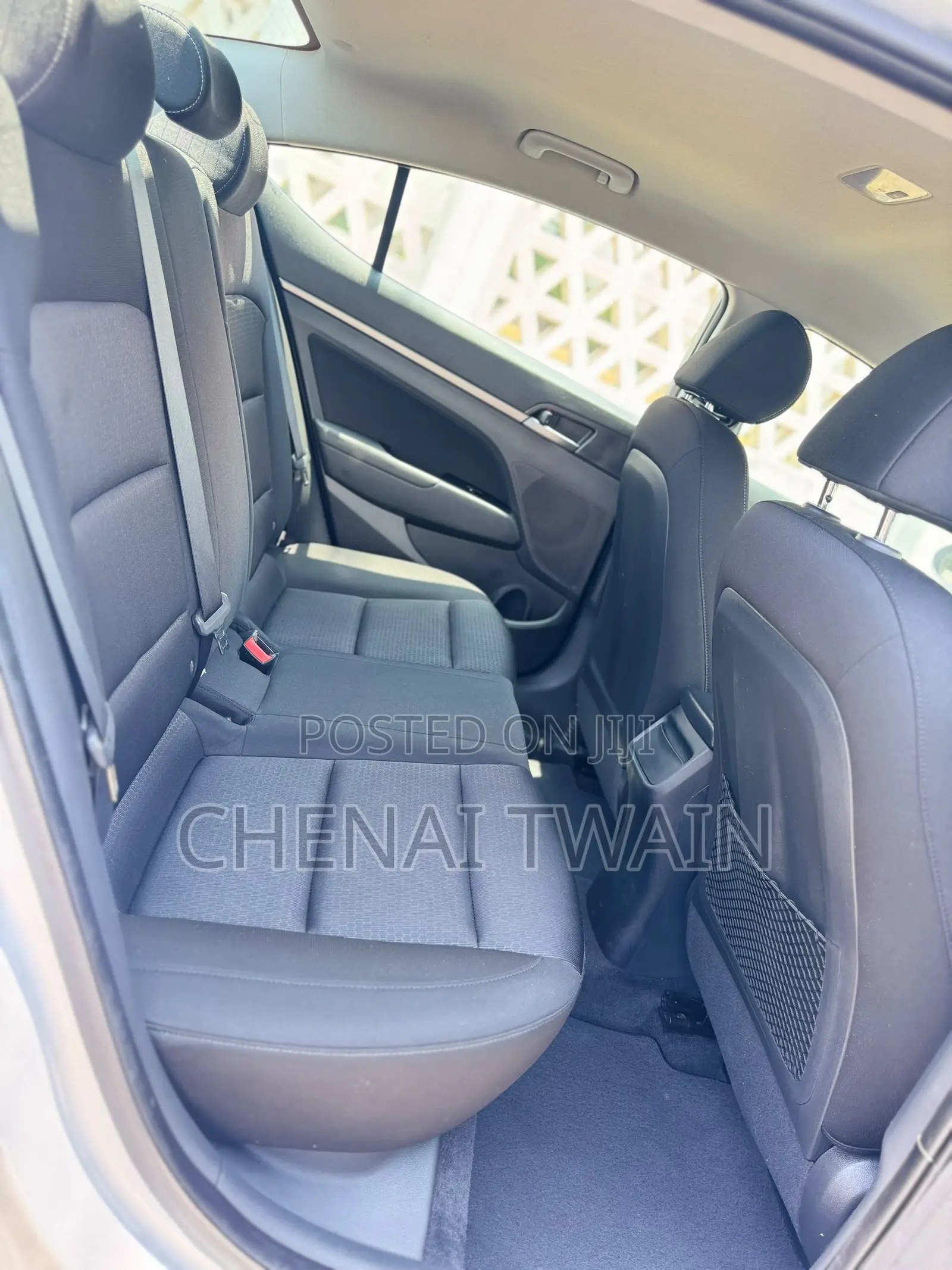 Hyundai Elantra 2018 Silver