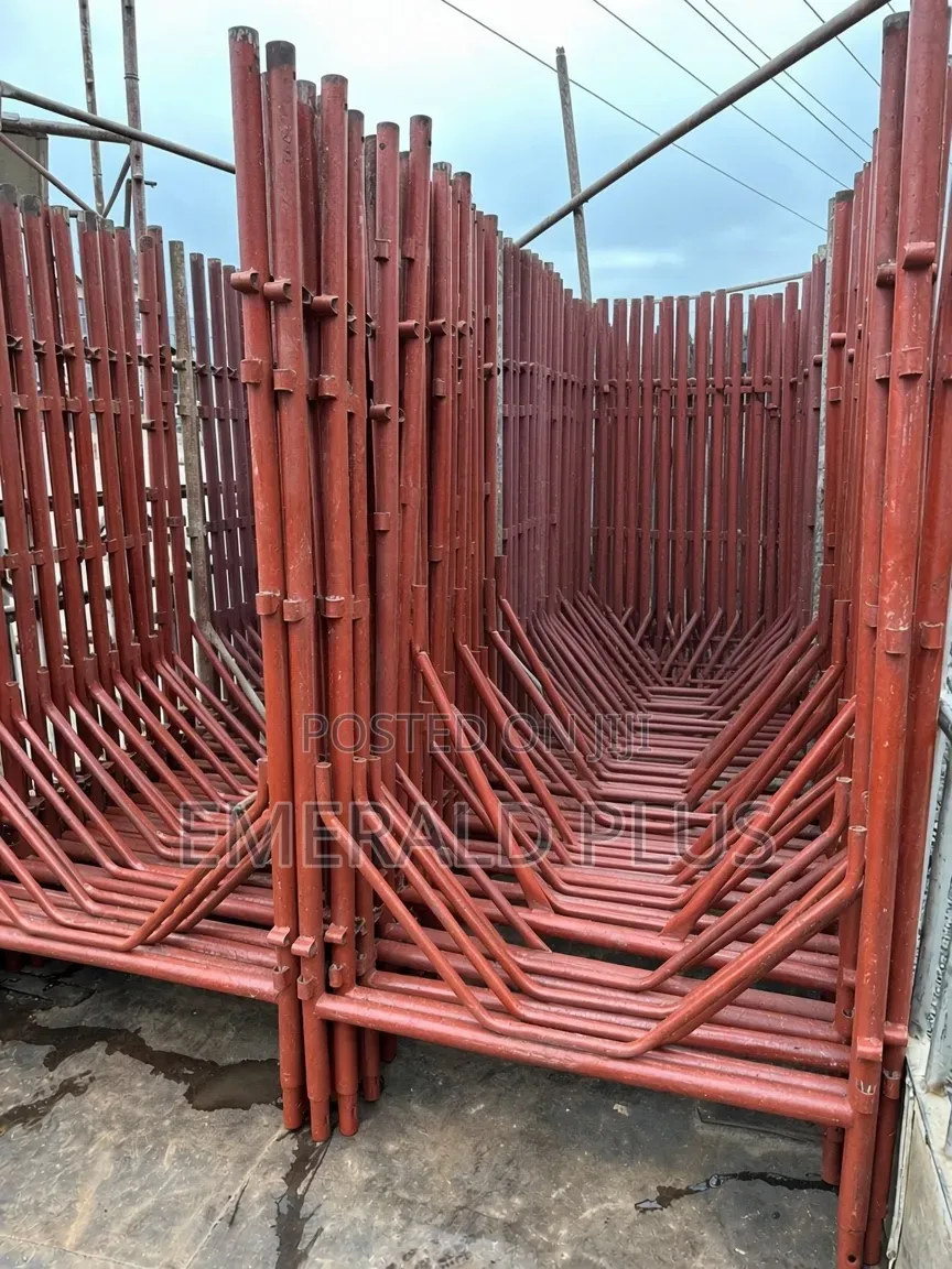 Used Italian Scaffolds Available for Sale