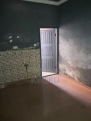 1bdrm Apartment in Estate Ag2Rncy, Baatsona Total for rent