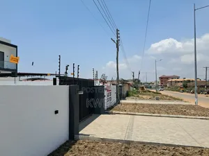 1bdrm Apartment in Estate Ag2Rncy, Baatsona Total for rent