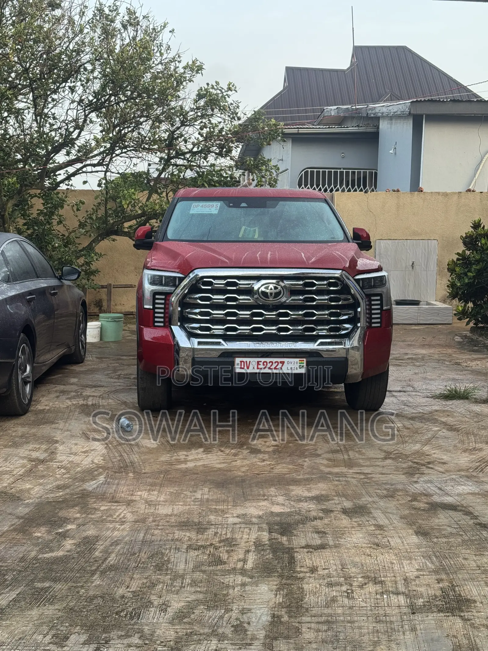 Toyota Tundra 2023 Red