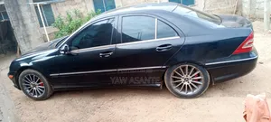 Mercedes-Benz C230 2010 Black