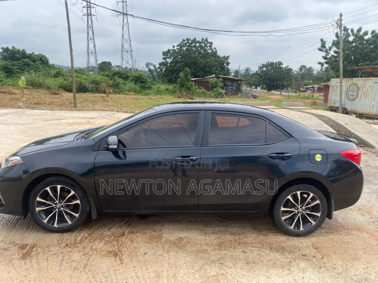 Toyota Corolla SE (1.8L 4cyl 6M) 2019 Black