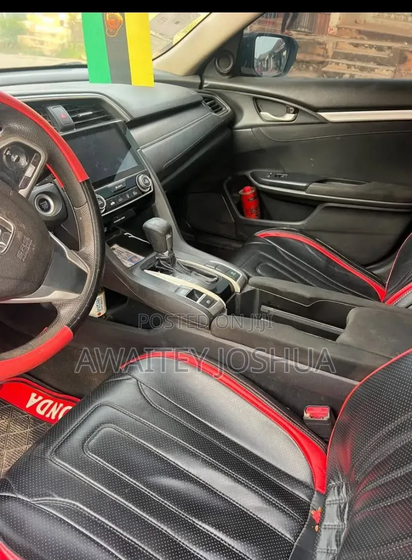 Honda Civic 2017 Red