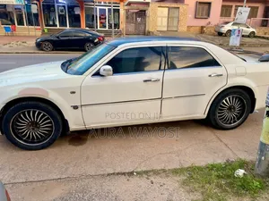 Chrysler 300 300C RWD 2007 White