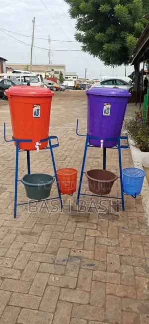 Veronica Bucket With Stand (Complete Set) - We Deliver Anyway