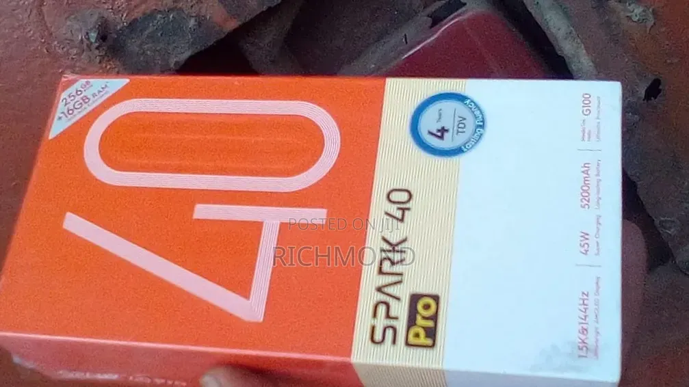 New Tecno Spark 40 Pro 256 GB Black