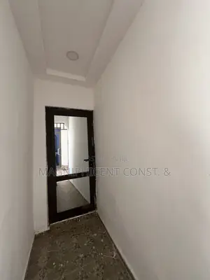 1bdrm Apartment in Lakeside Estate, Ashaley Botwe for rent