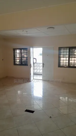 4bdrm House in Dansoman for rent