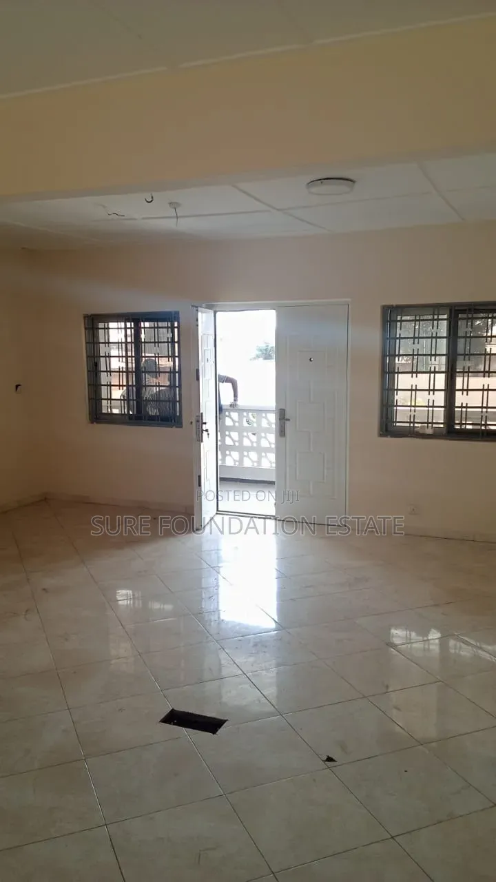 4bdrm House in Dansoman for rent