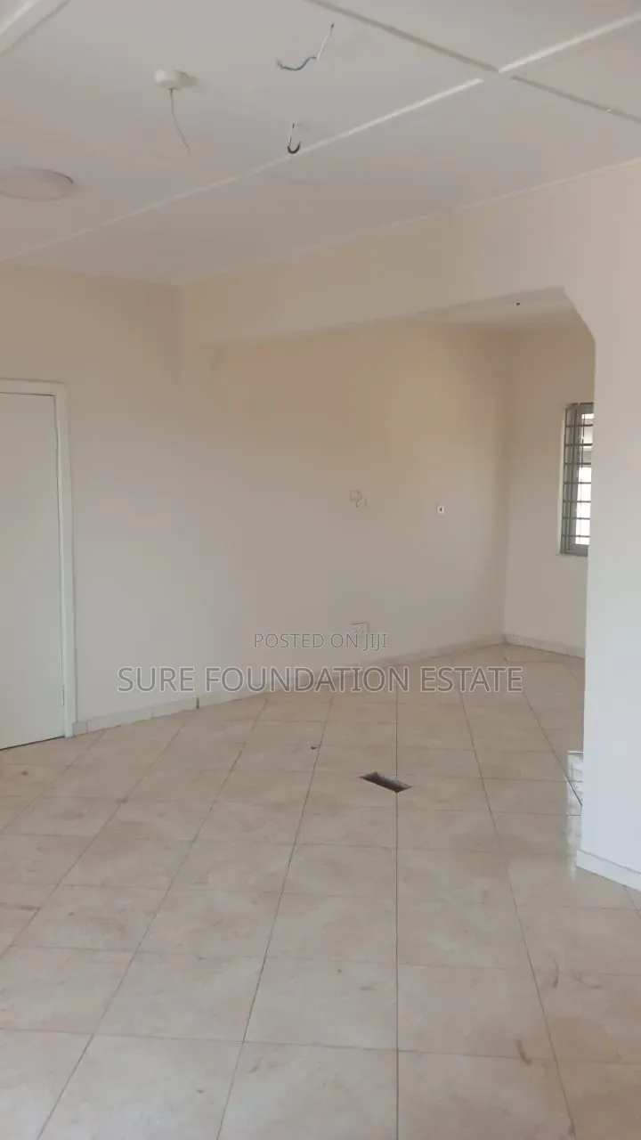 4bdrm House in Dansoman for rent