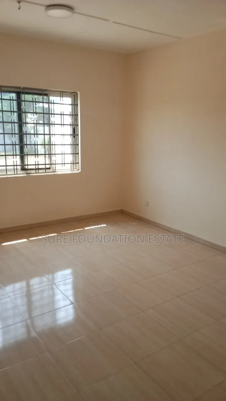 4bdrm House in Dansoman for rent