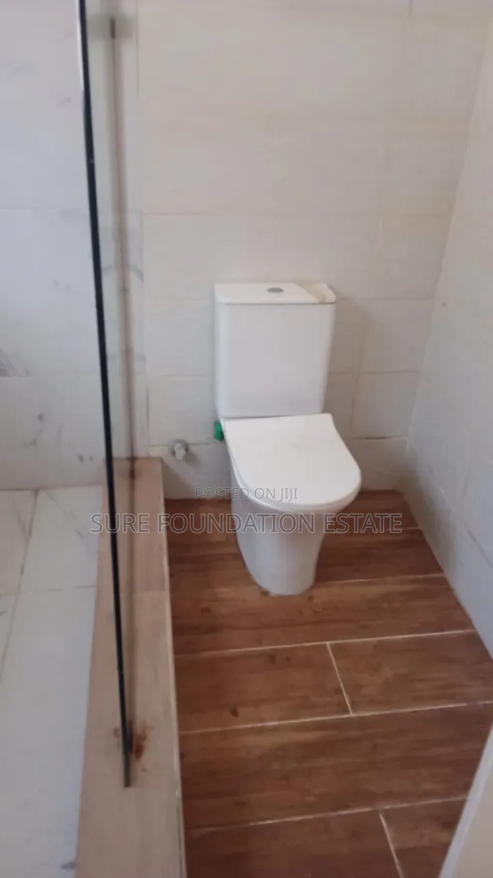 4bdrm House in Dansoman for rent