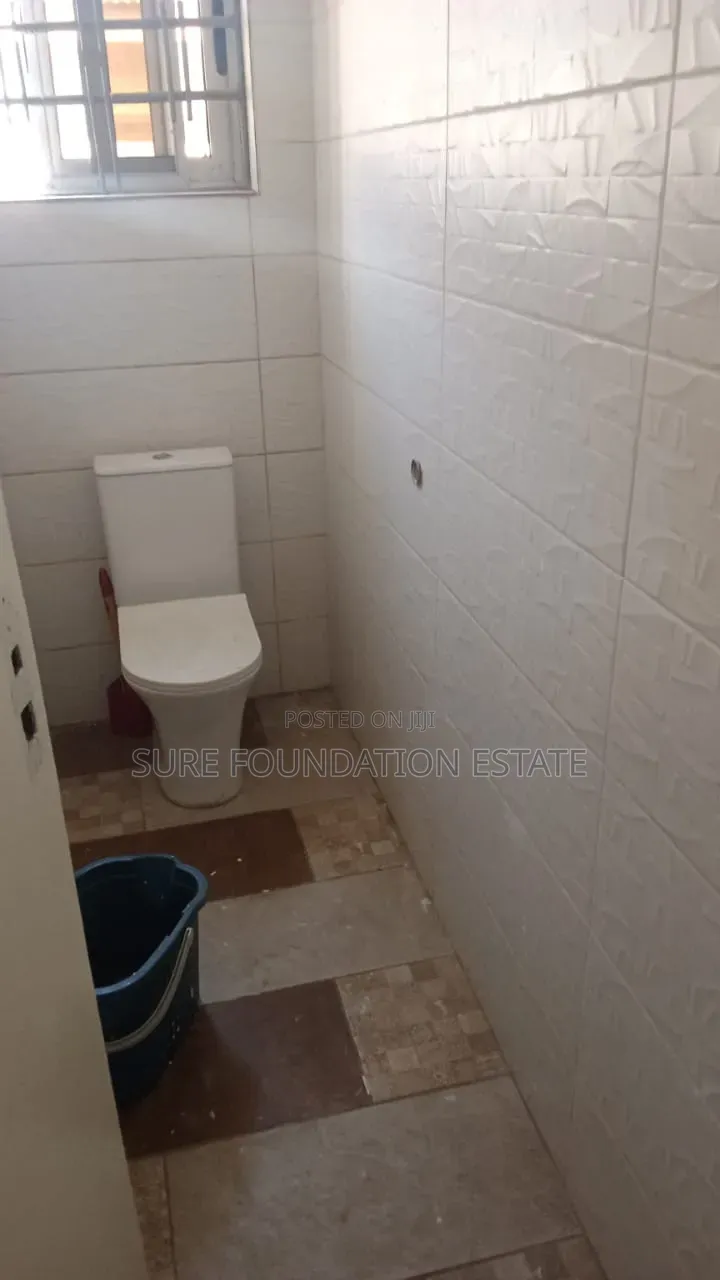4bdrm House in Dansoman for rent