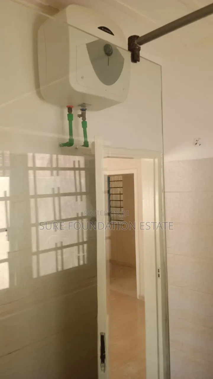 4bdrm House in Dansoman for rent