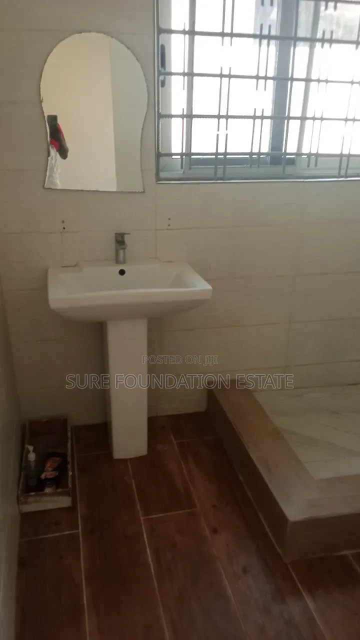 4bdrm House in Dansoman for rent