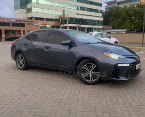 Toyota Corolla LE Eco (1.8L 4cyl 2A) 2019 Blue