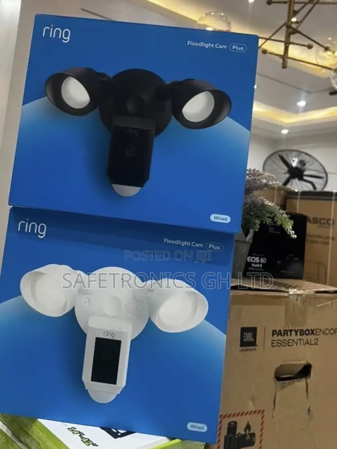 Exclusive Best Floodlight > Ring Cam Plus