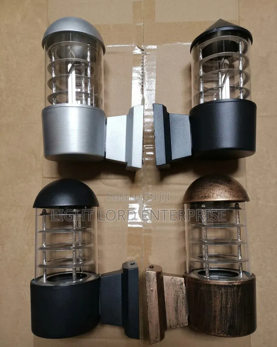 Xrang Reflector Wall Lamp