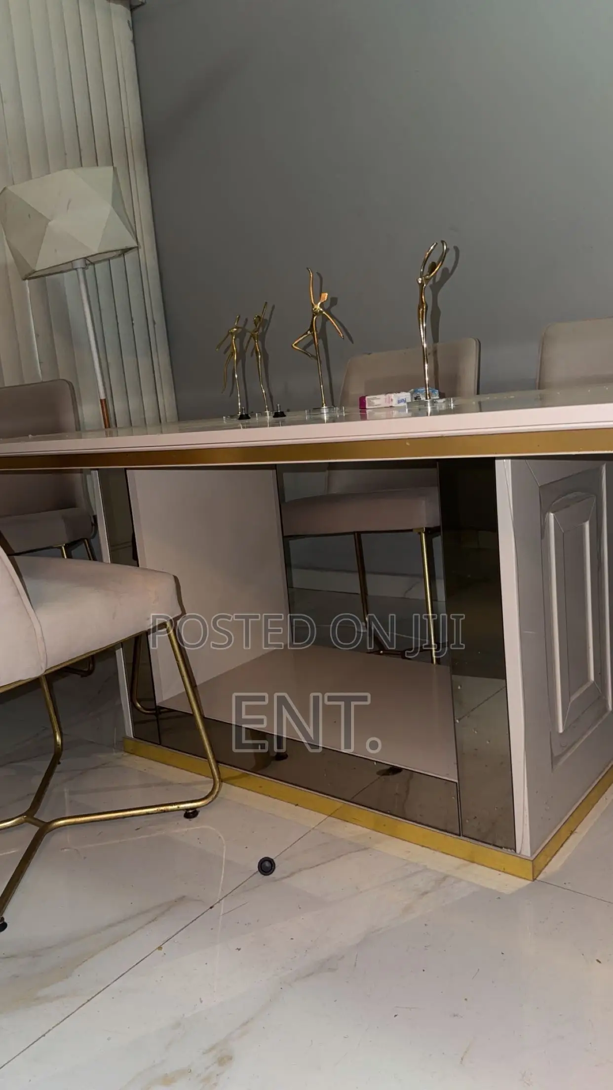 Dinning Set