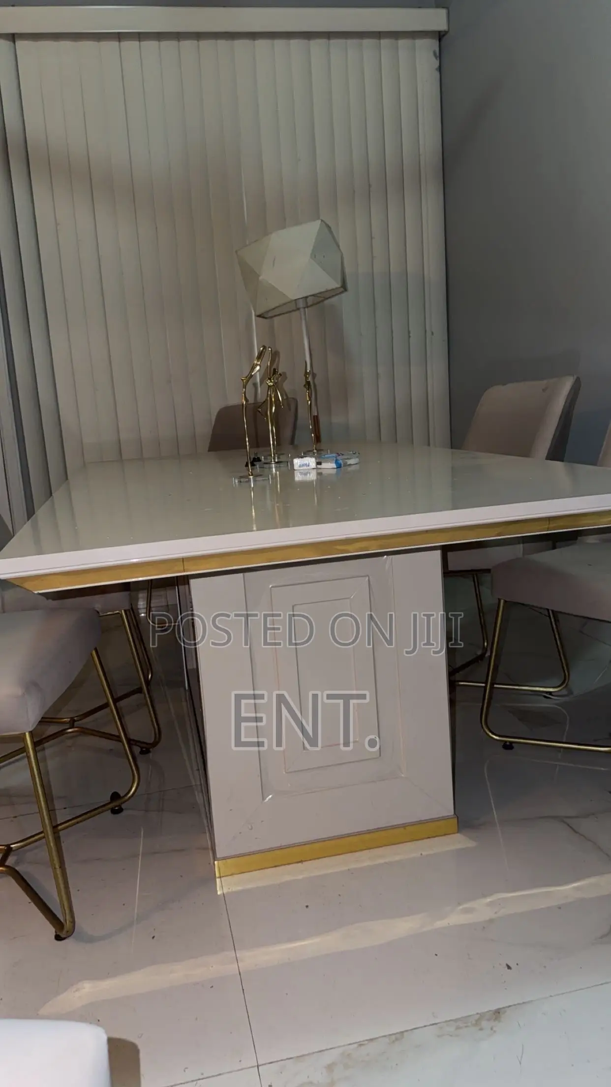 Dinning Set