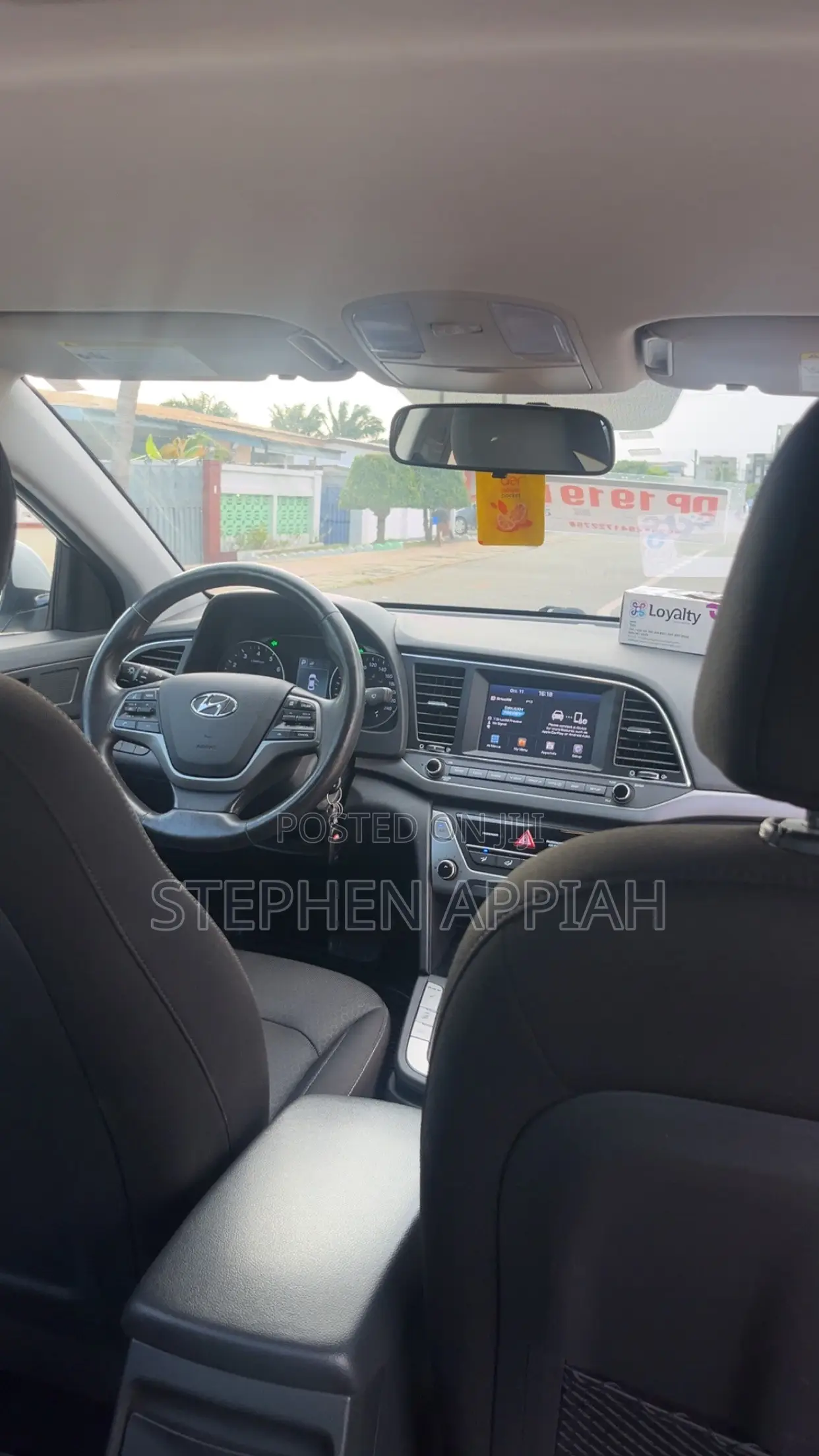Hyundai Elantra Limited Sedan FWD (2.0L 4cyl 6A) 2017 Silver