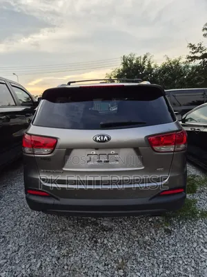 Kia Sorento 2.4L L FWD 2017 Gray