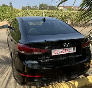 Hyundai Elantra SE 2018 Black
